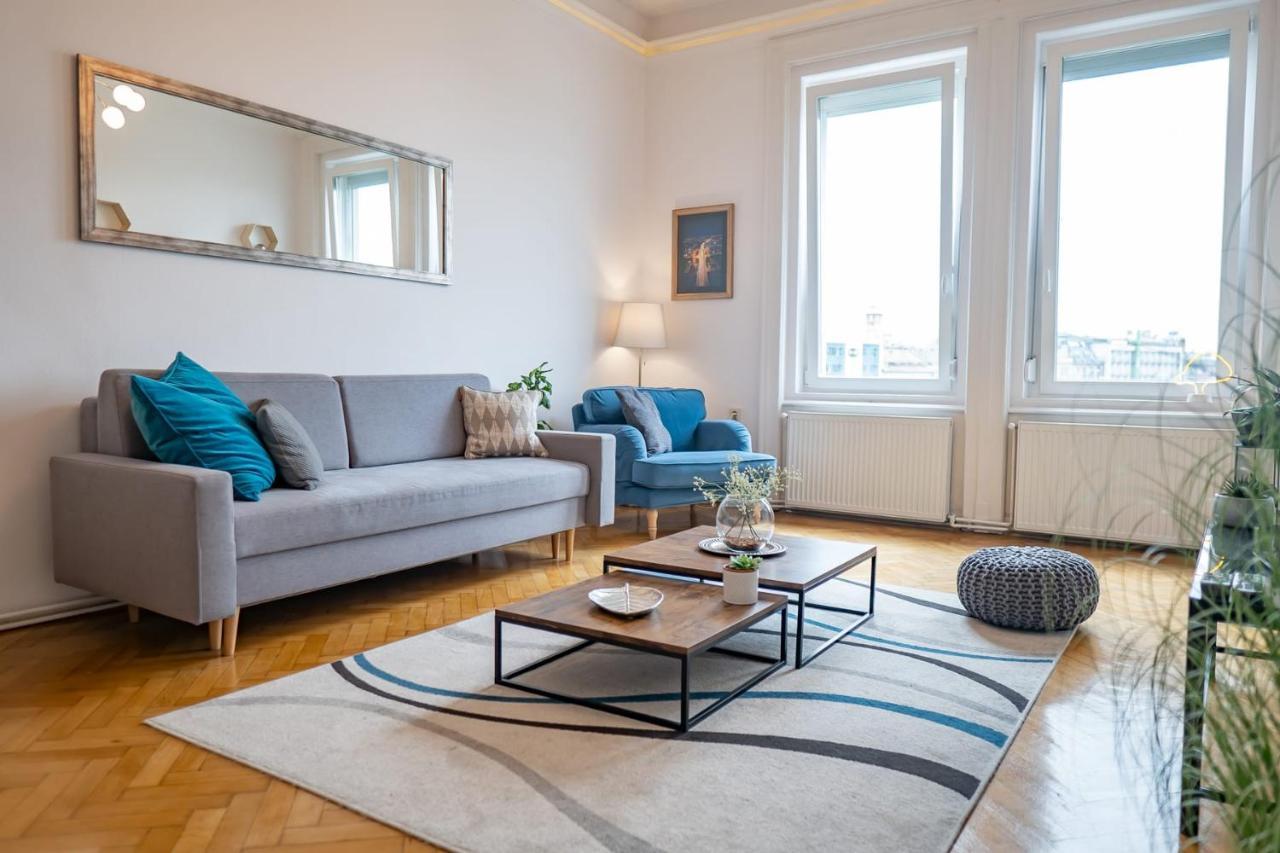 Chic Central Flat With River View Budapest Ngoại thất bức ảnh