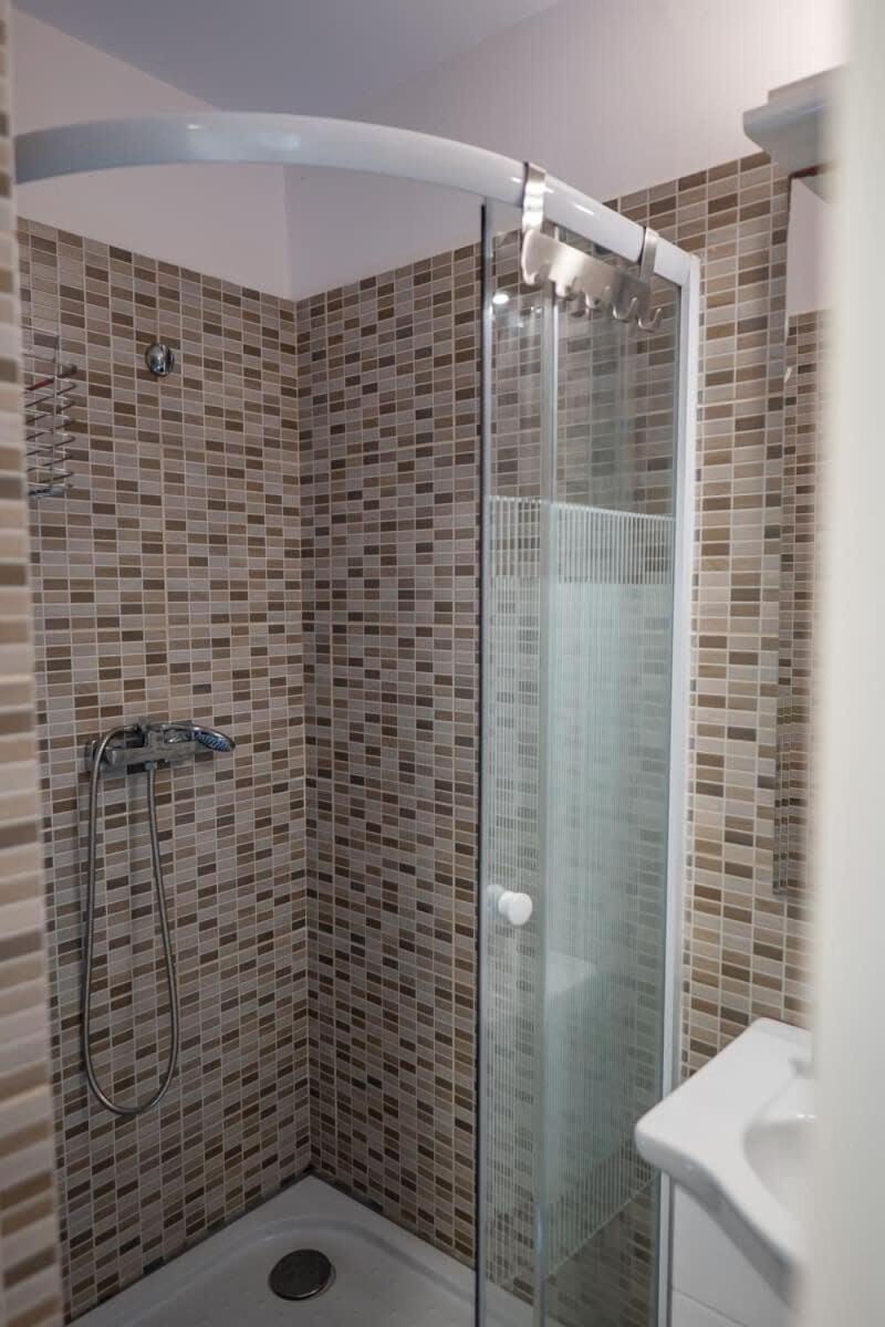 Chic Central Flat With River View Budapest Ngoại thất bức ảnh